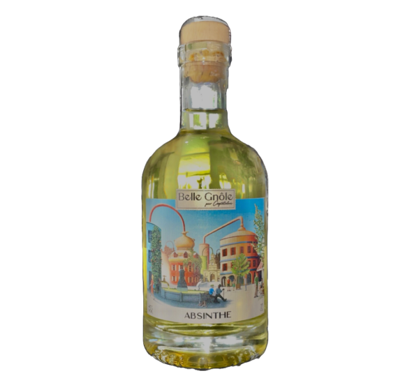 L'Absinthe de la marque "Belle Gnôle" est une absinthe artisanale française, caractérisée par un riche mélange d'anis, de fenouil et de grande absinthe. De par son taux de degré faible pour une absinthe, elle offre un goût équilibré entre douceur et amertume, idéal pour les amateurs de spiritueux traditionnels.